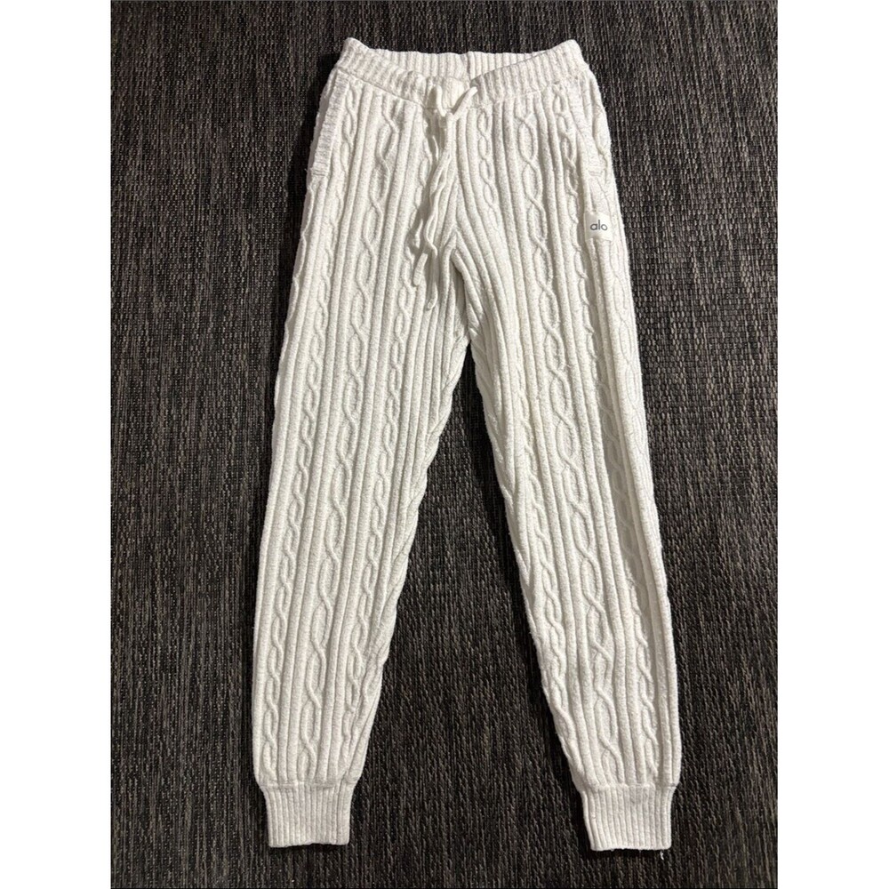 Alo Yoga Winter Bliss Cable Knit Lounge Jogger Pants Cream White Women's Size S